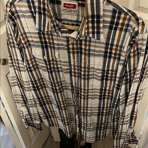 Wrangler Men's Casual Plaid Shirt - Navy and Tan